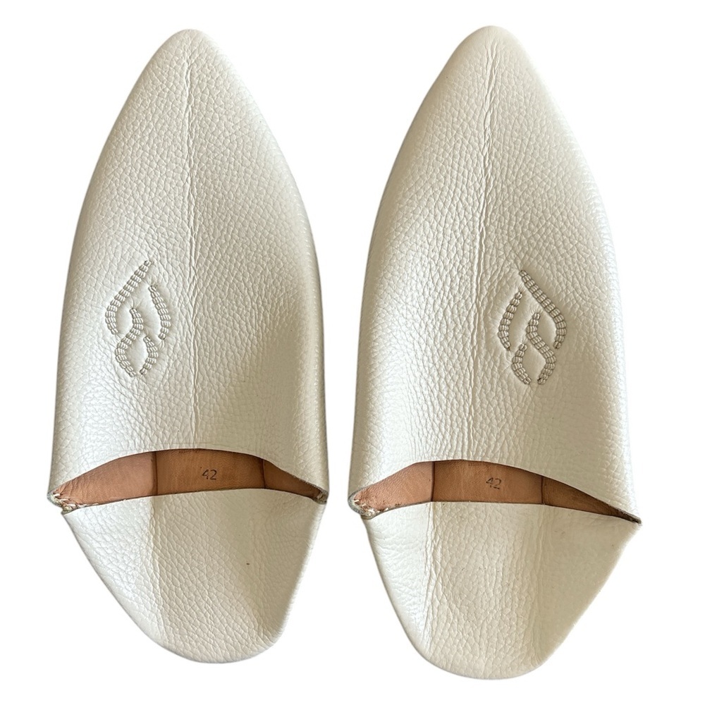 Moroccan babouche Leather slipper Unisex Handmade Babouche slippers size 42 NWOT